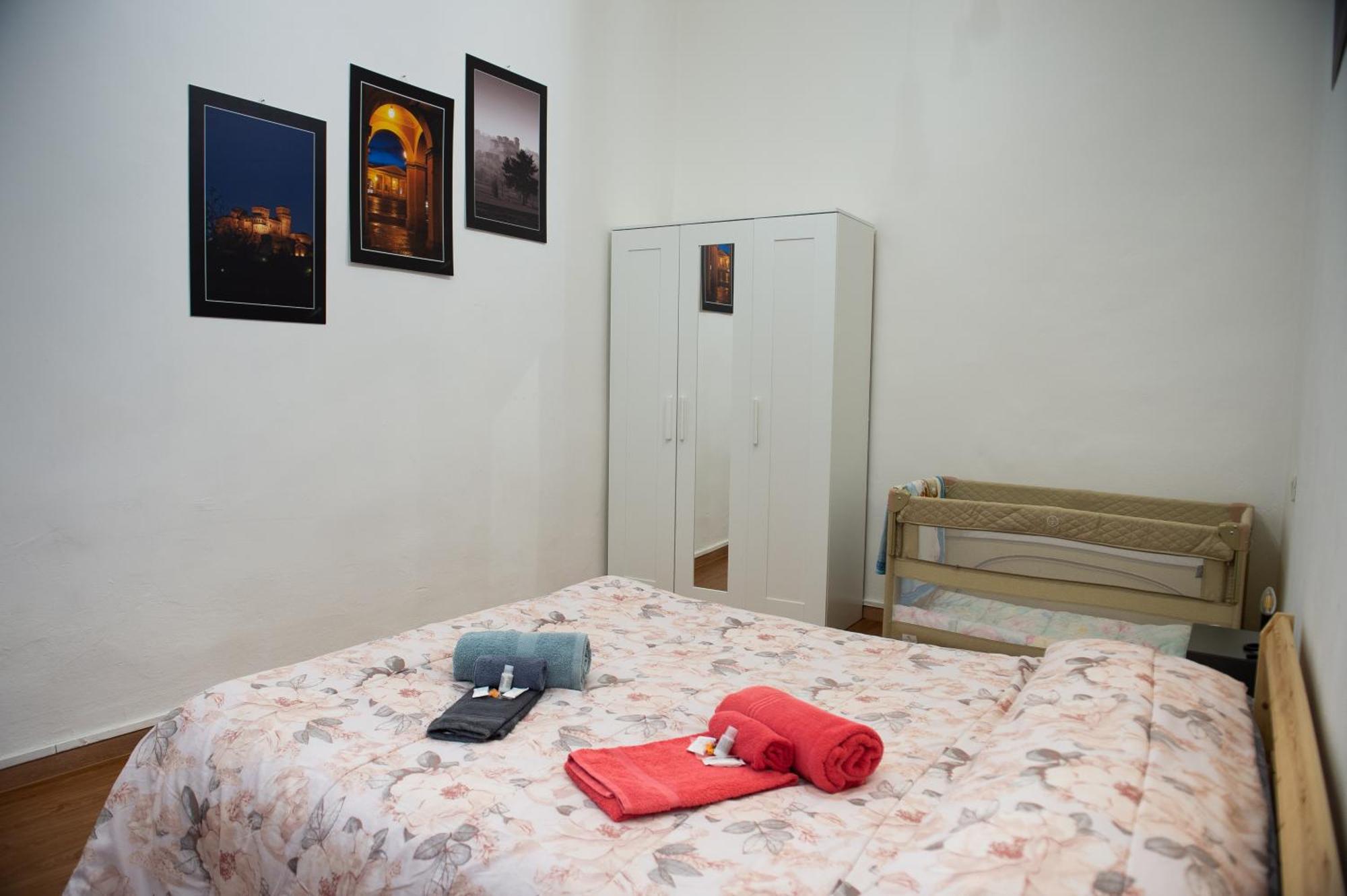 Il Borgo Appartamento Clelia Parma Buitenkant foto